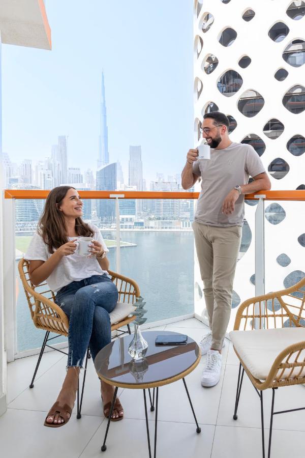 Unlock Waters Edge Lägenhet Dubai Exteriör bild